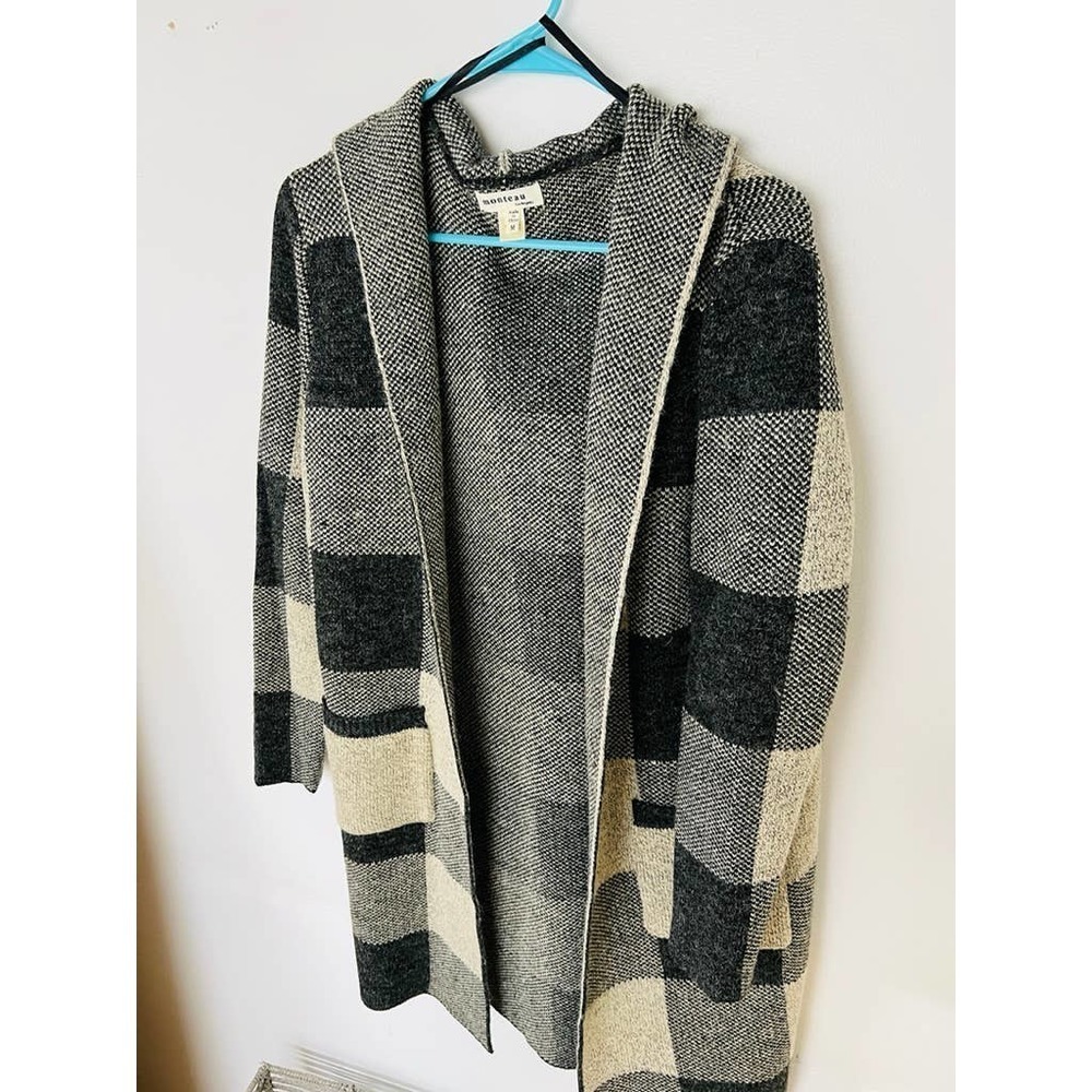 Monteau Los Angeles Cardigan Sweater
